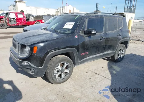 2022 Jeep Renegade Trailhawk 4X4 z USA, uszkodzony, nr VIN ZACNJDC11NPN78945